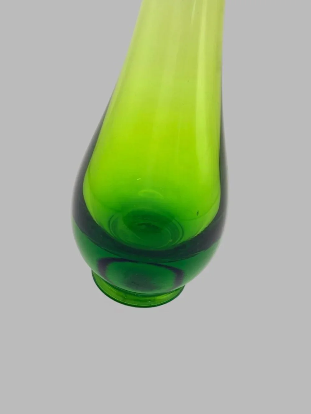 Vintage Viking Green Swung Vase 11